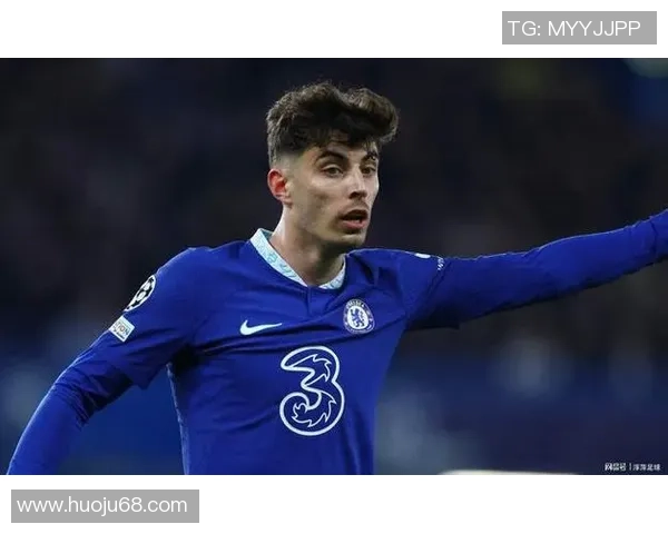 足球明星中的矮个子传奇他以身高打破常规成为球场焦点 足球明星中的矮个子传奇他以身高打破常规成为球场焦点