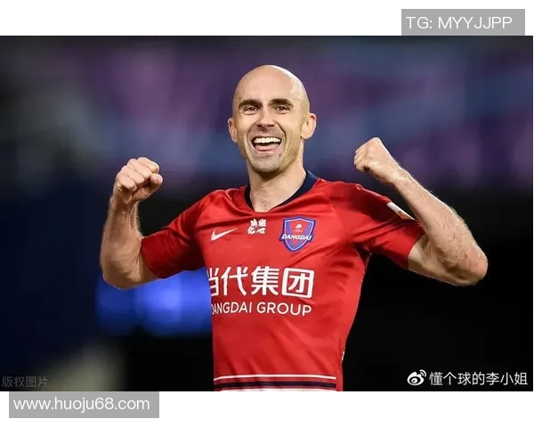 重庆羽毛球队灵活性引发热议球员表现与战术调整成焦点讨论 重庆羽毛球队灵活性引发热议球员表现与战术调整成焦点讨论