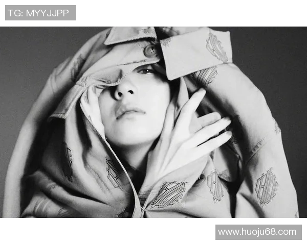 足球明星纹眉风潮来袭女士们的时尚选择与个性表达