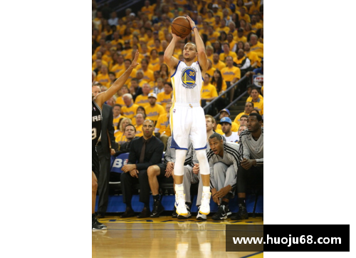 NBA吧回放：深度解析赛事精彩瞬间及球员表现